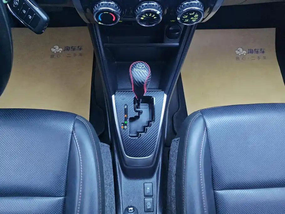 Toyota Yaris L 2021 — фото 16