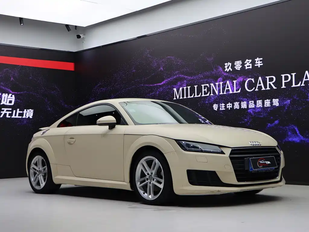 Audi TT 2015
