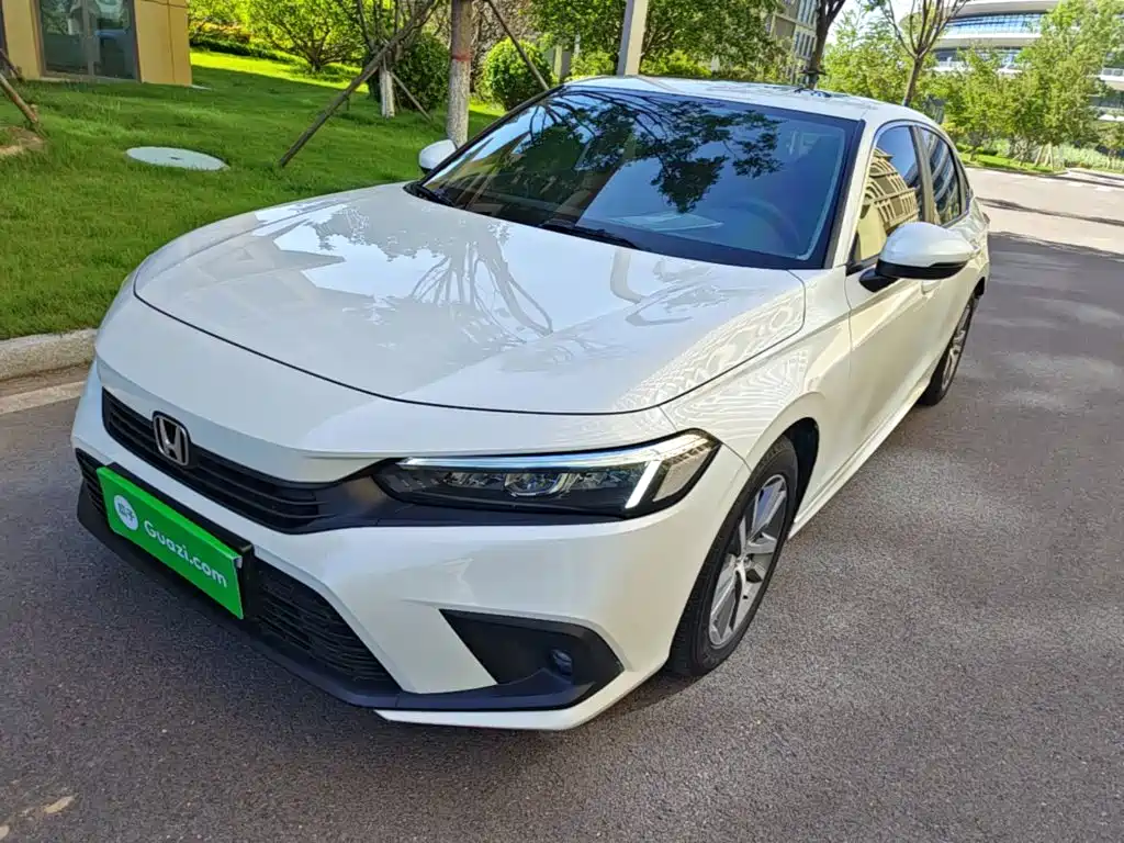 Honda Civic 2022 — фото 1