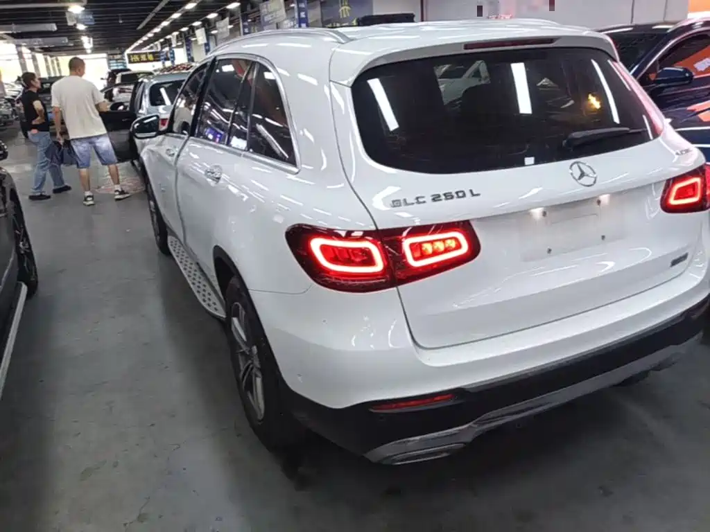 Mercedes-Benz GLC 2021 — фото 5