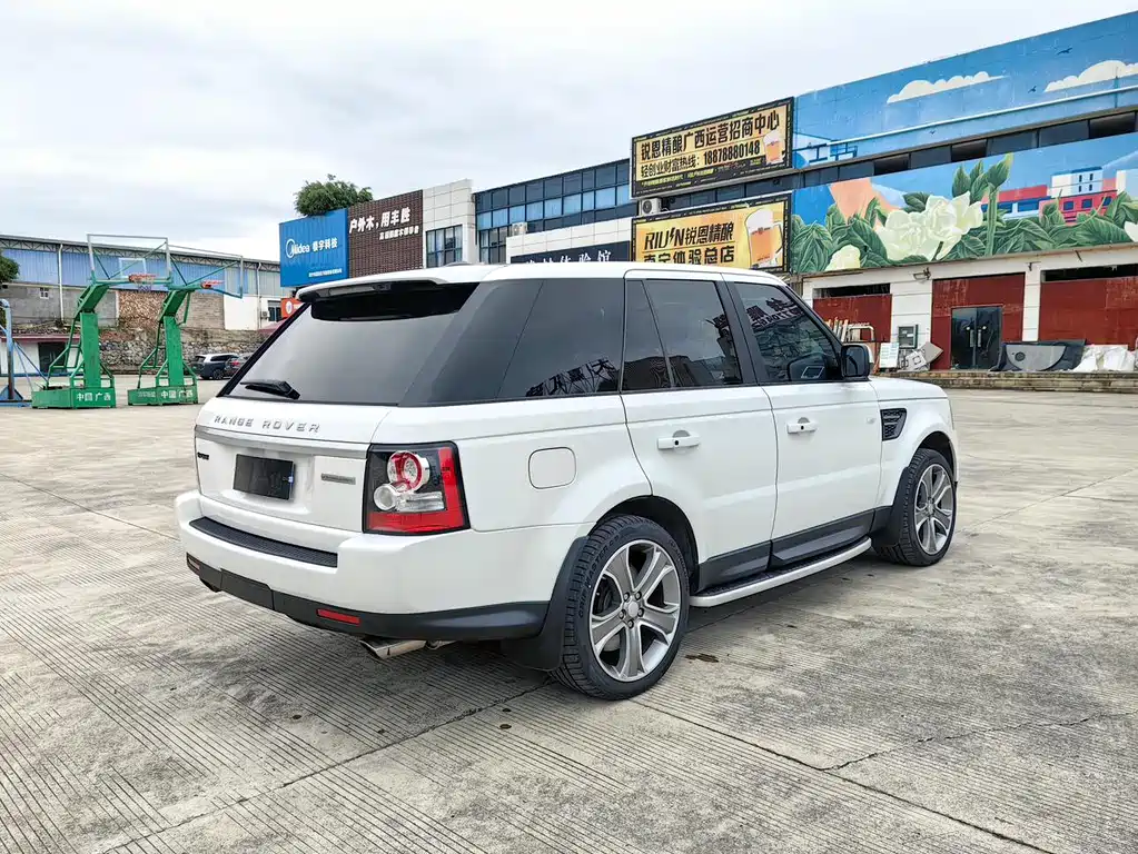 Land Rover Sport 2012 — фото 22