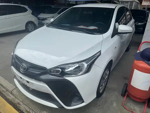 Toyota Yaris L 2019
