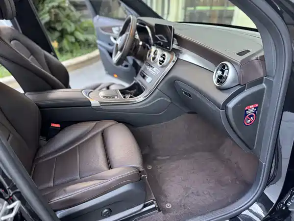Mercedes-Benz GLC 2020