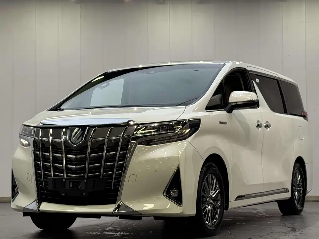Toyota Alphard 2022 — фото 1