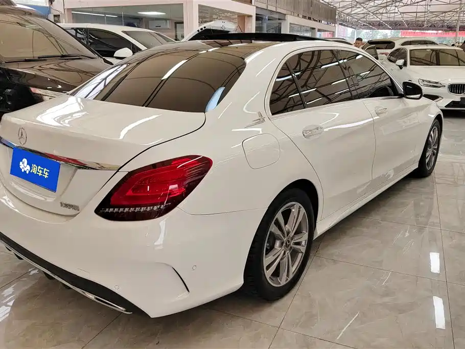 Mercedes-Benz C-Class 2020