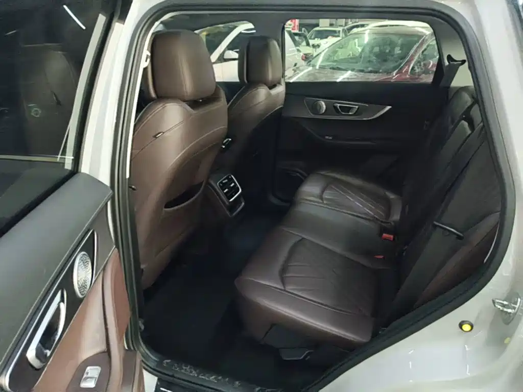 Chery Tiggo 8 PRO 2023 — фото 17