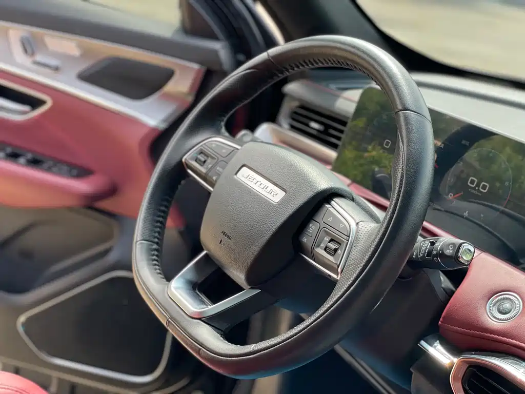 Jetour Jietu X70 PLUS 2021 — фото 12