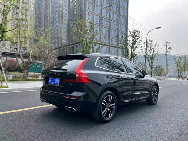 Volvo XC60 2019