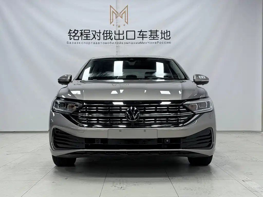 Volkswagen Sagitar 2022