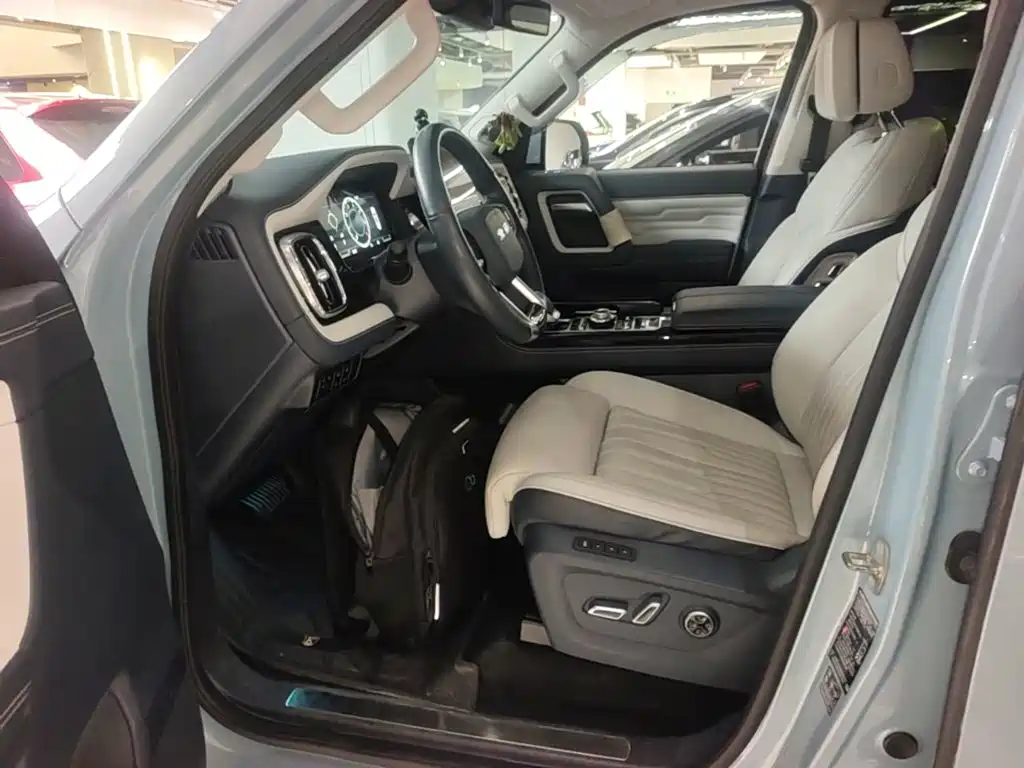 BAIC BJ60 2023 — фото 15