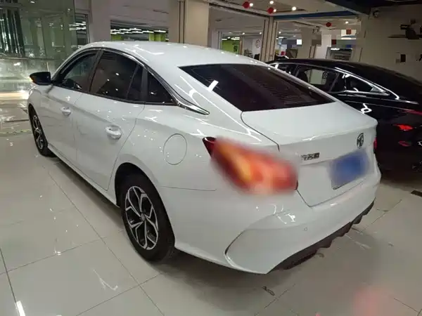 MG5 2021