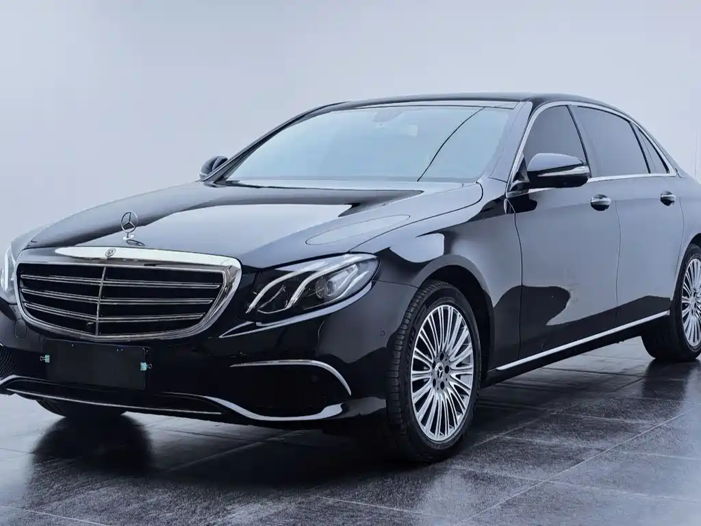 Mercedes-Benz E-Class 2020 — фото 1