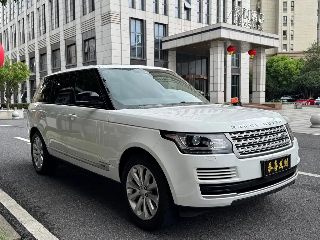 Land Rover Range Rover 2018 — фото 4