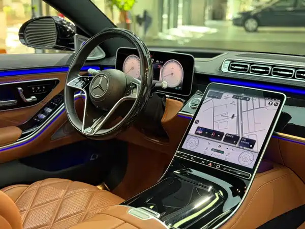 Mercedes-Benz Maybach S-Class 2024