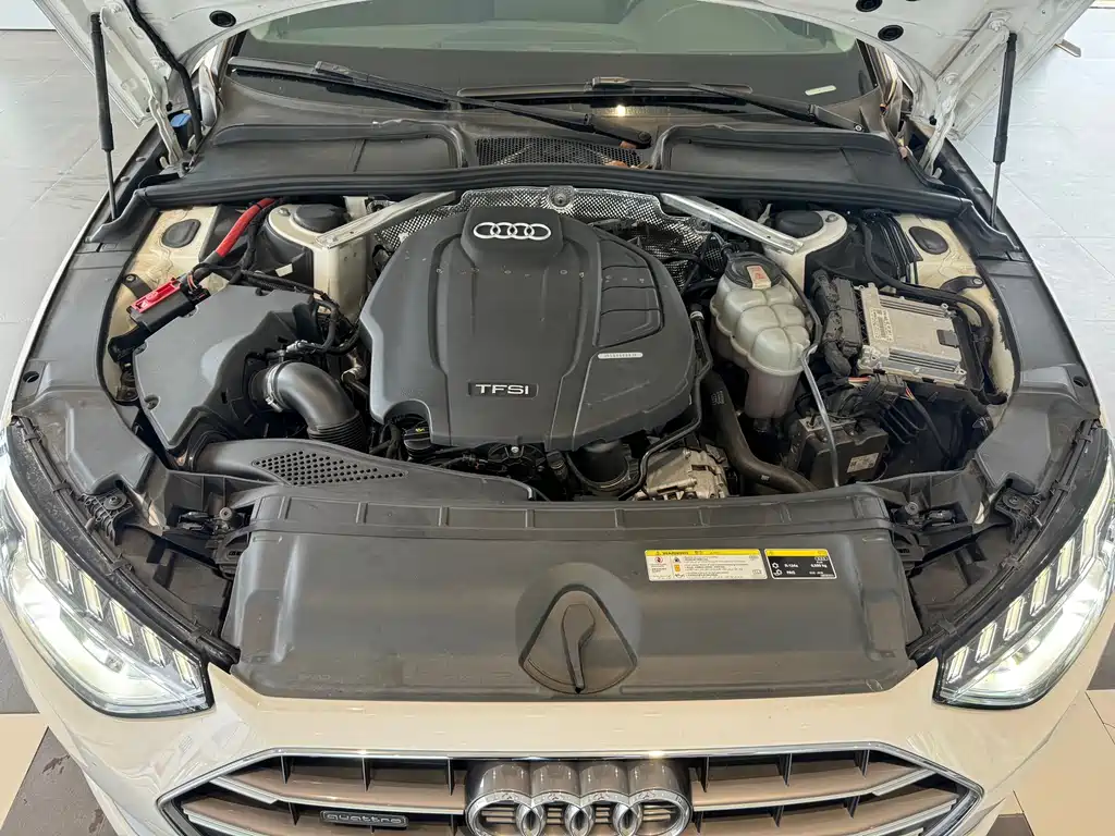 Audi A4L 2021 — фото 11