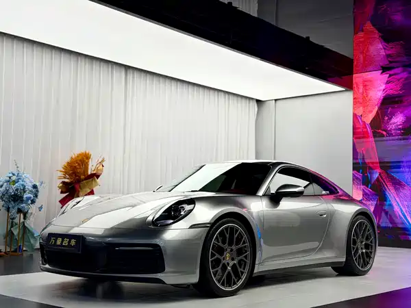 Porsche 911 2022