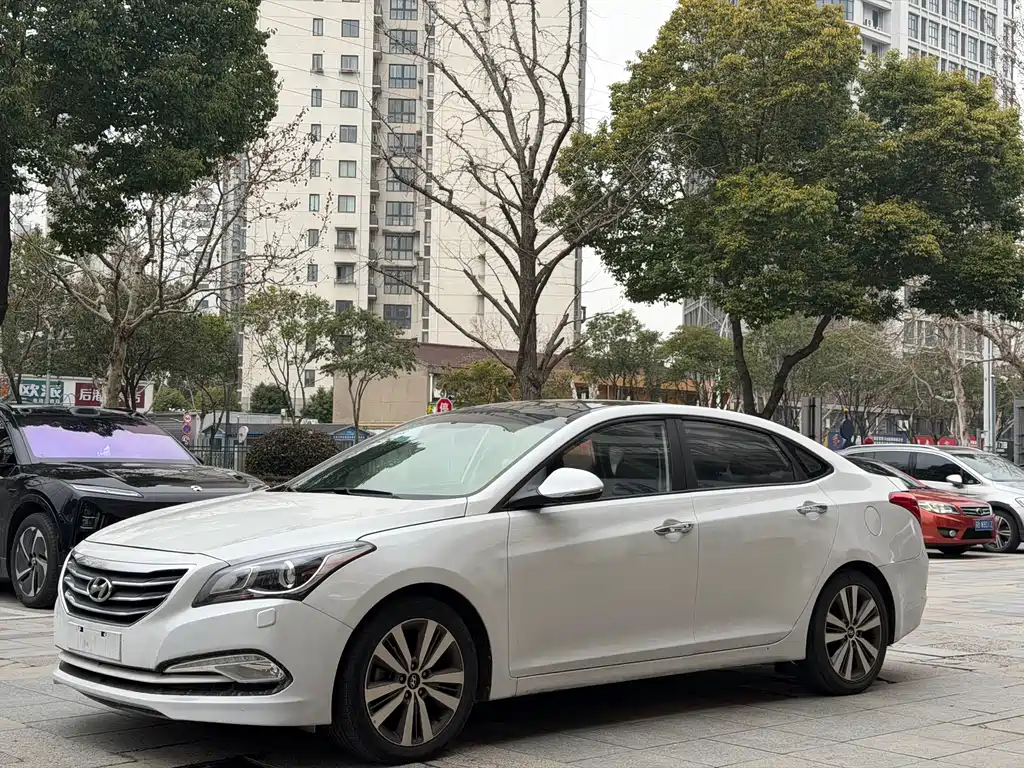 Hyundai Mistra 2014 — фото 2