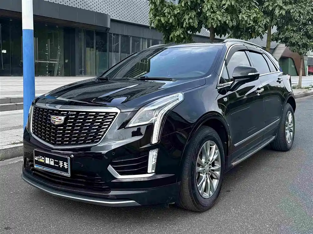 Cadillac XT5 2020 — фото 1