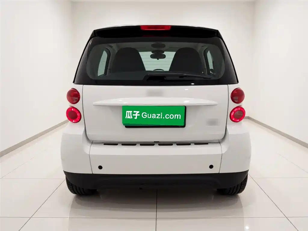 smart Fortwo 2015 — фото 3