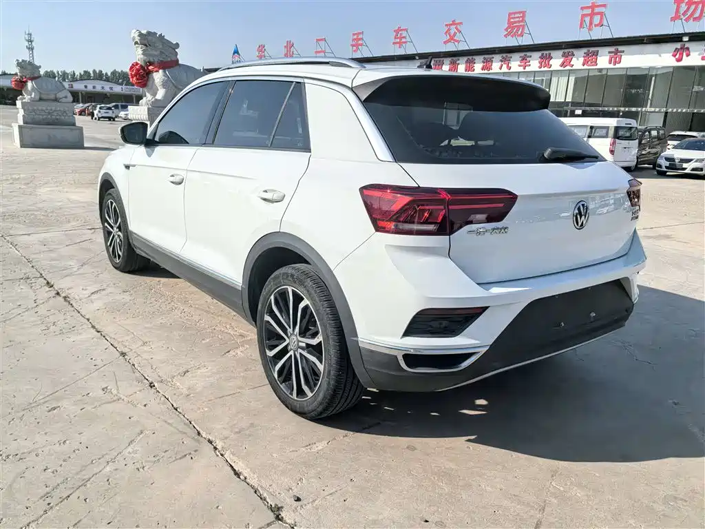 Volkswagen T-Roc 2019 — фото 9