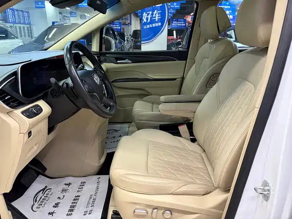 Buick GL8 2024