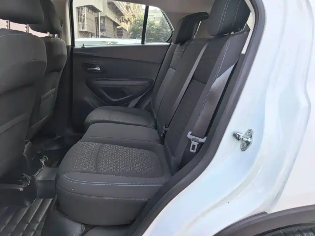 Chevrolet Trax 2014 — фото 17