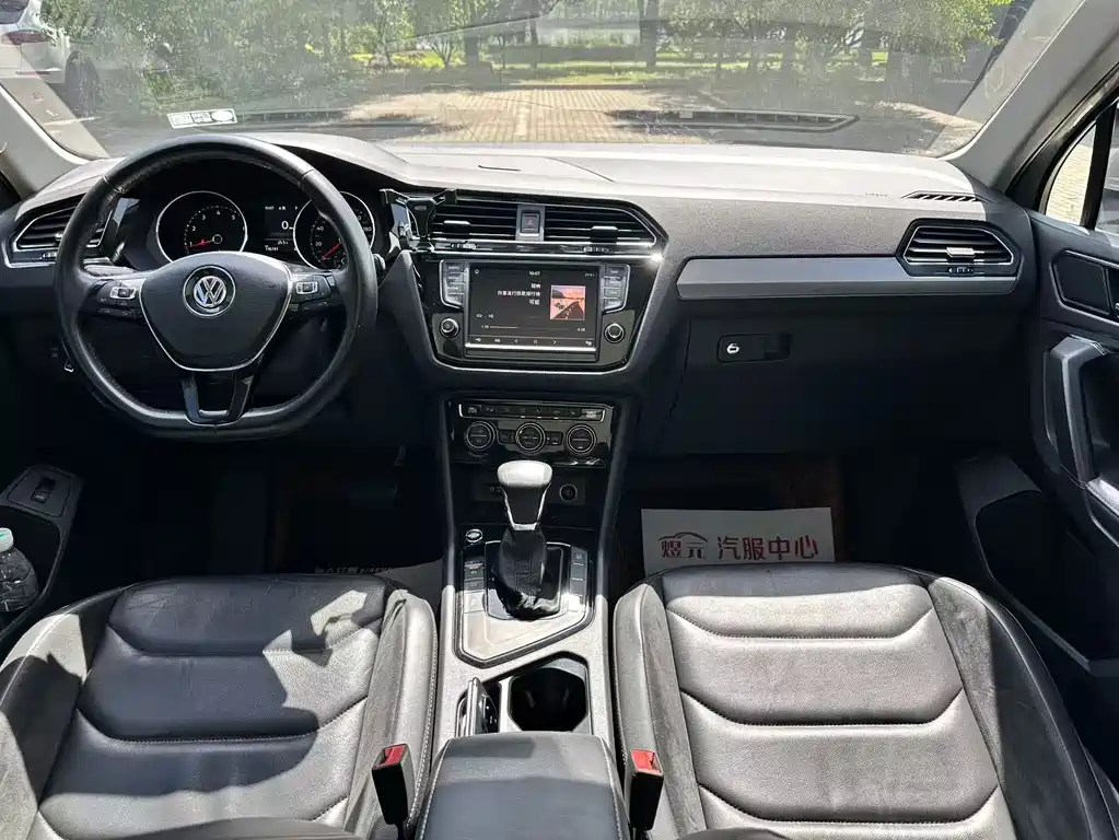 Volkswagen Tiguan L 2018 — фото 8