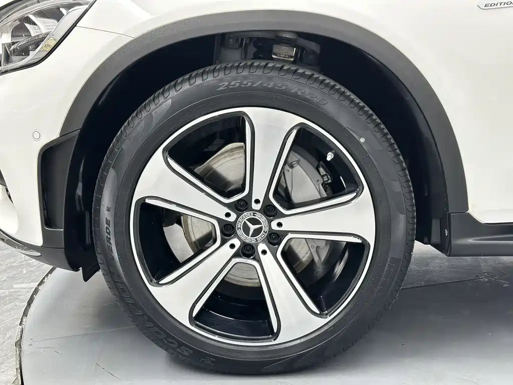 Mercedes-Benz GLC 2023 — фото 24