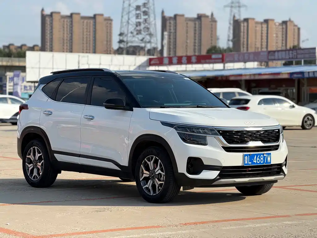 Kia KX3 2022 — фото 3