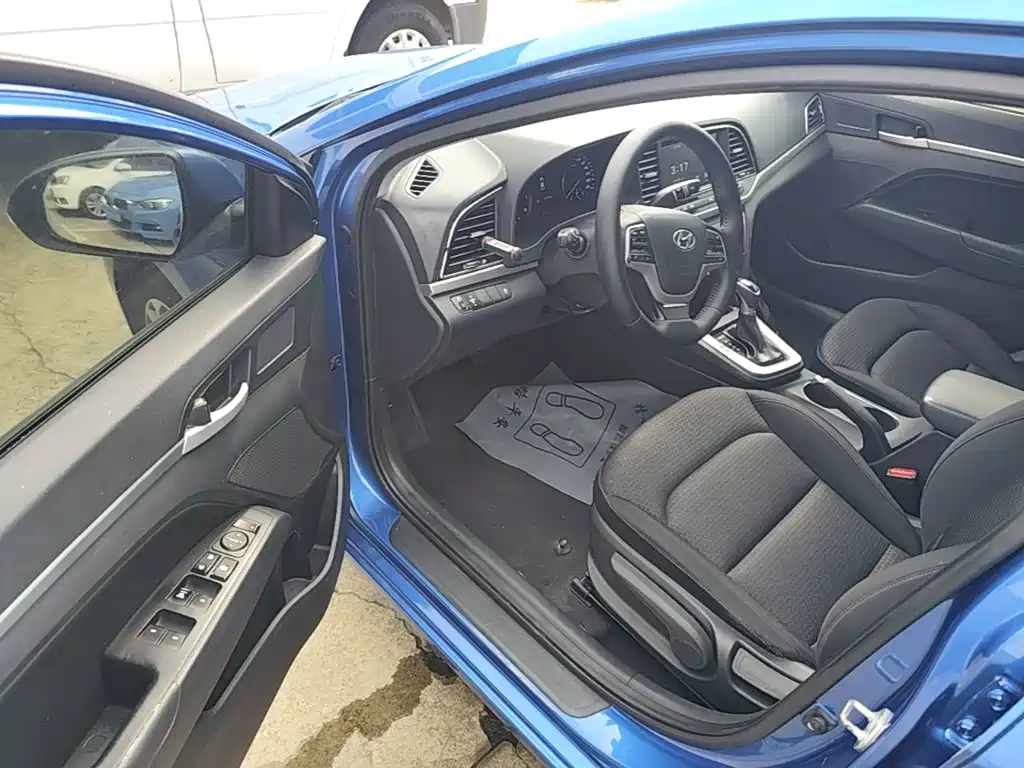 Hyundai Celesta 2017 — фото 16