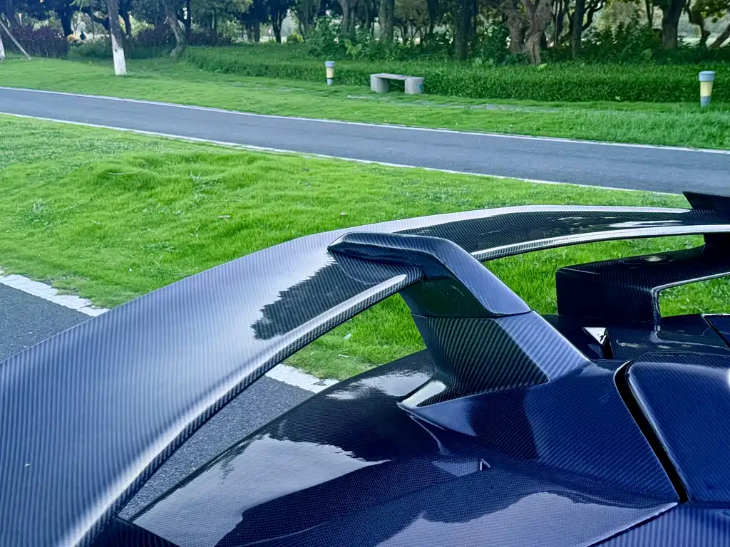 Lamborghini Aventador 2014 — фото 26