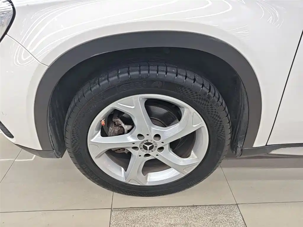 Mercedes-Benz GLA 2019 — фото 23