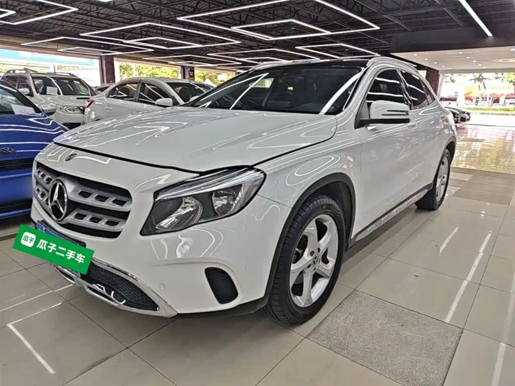 Mercedes-Benz GLA 2019 — фото 1
