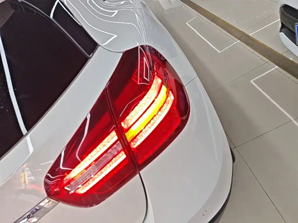 Mercedes-Benz GLA 2019 — фото 8