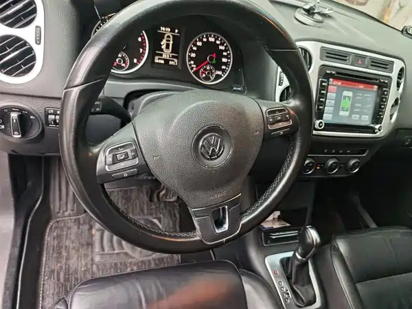 Volkswagen Tiguan 2016
