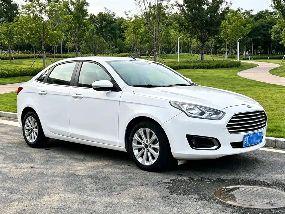 Ford Forrest 2015