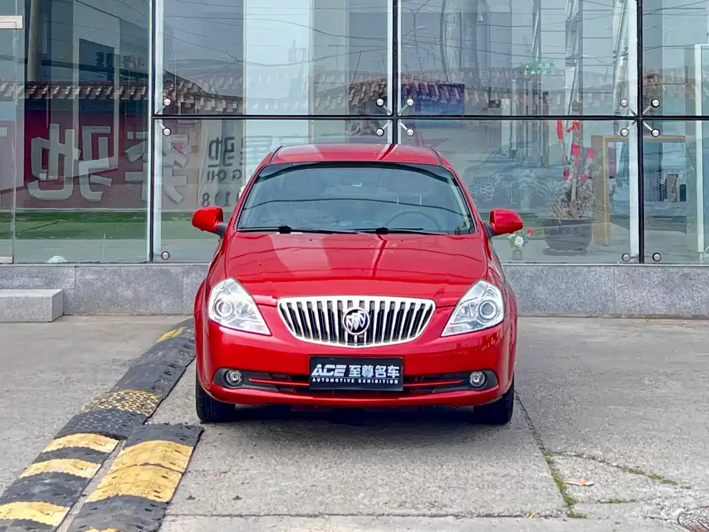 Buick Excelle 2014 — фото 2