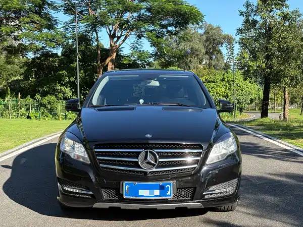 Mercedes-Benz R-Class 2016