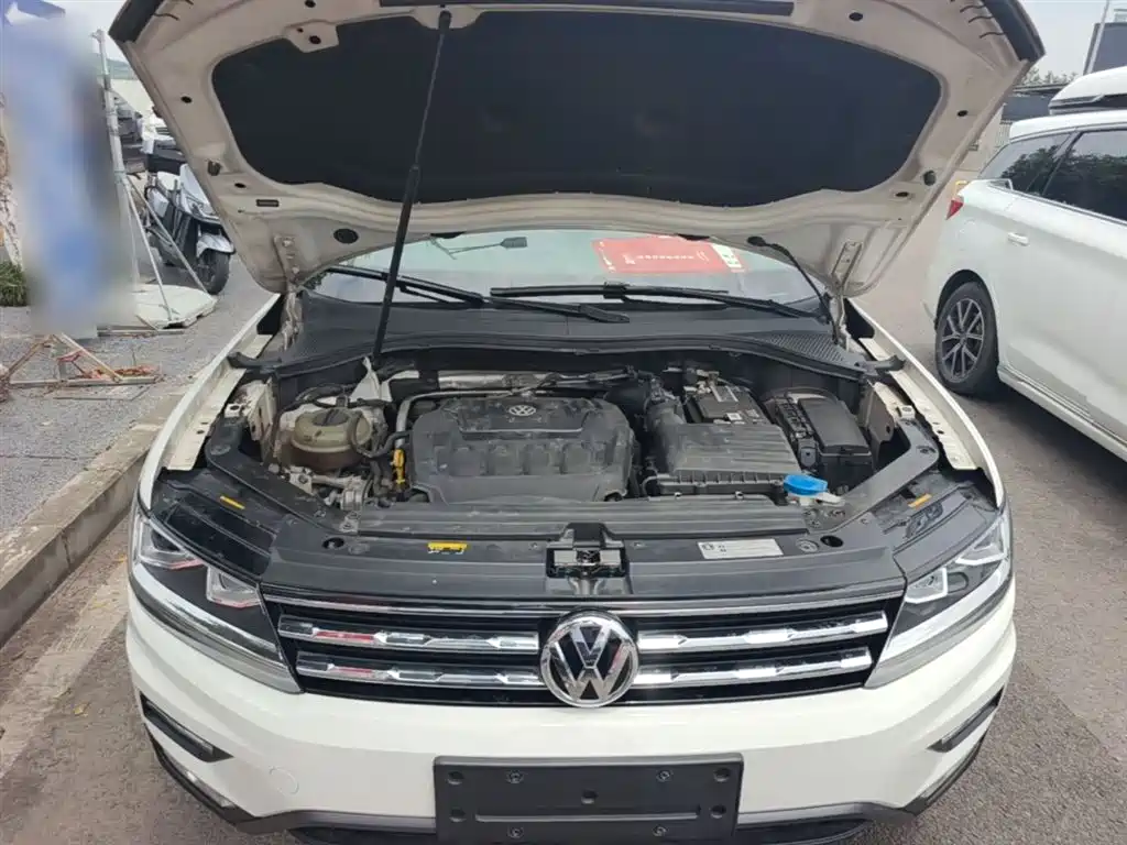 Volkswagen Tiguan L 2018 — фото 20