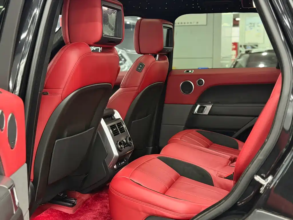 Land Rover Sport 2020 — фото 10