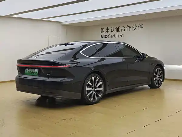 NIO ET7 2024