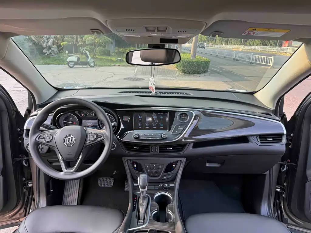 Buick Envision Plus 2018 — фото 14