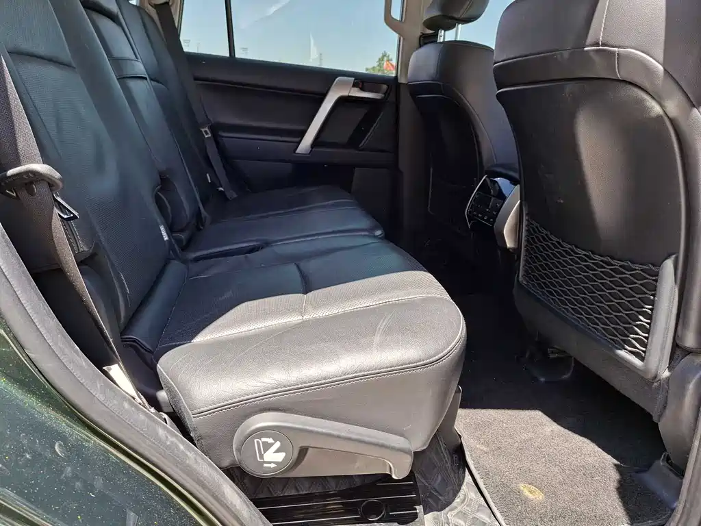 Toyota Prado 2018 — фото 19