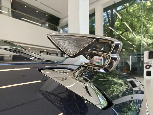 Bentley Flying Spur 2022