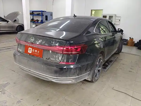 Volkswagen Passat 2025