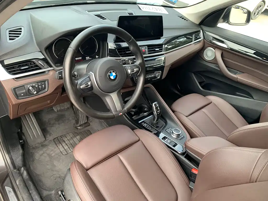 BMW X1 2022 — фото 11