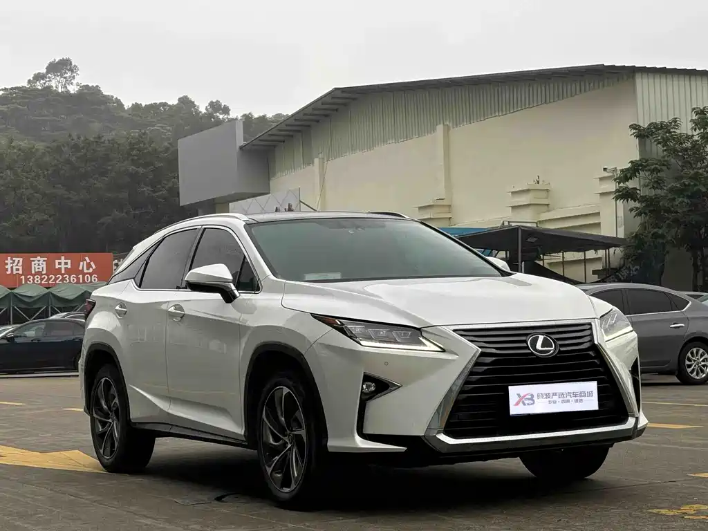 Lexus RX 2018 — фото 3