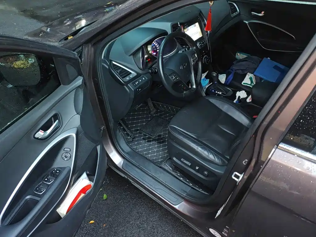 Hyundai Santa Fe 2016 — фото 14