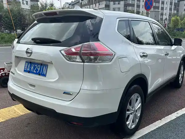 Nissan X-Trail 2016