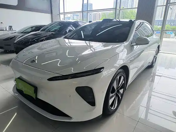 NIO ET7 2023